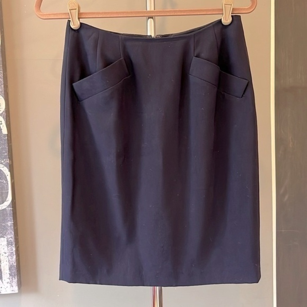 🐠90s DKNY pencil skirt navy blue front pockets fully lined back zip wool 6